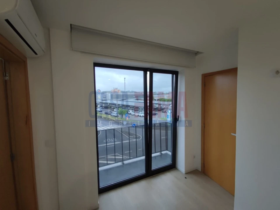 Apartamento T1 para Venda em Vila Nova de Famalicão e Calendário Foto 10
