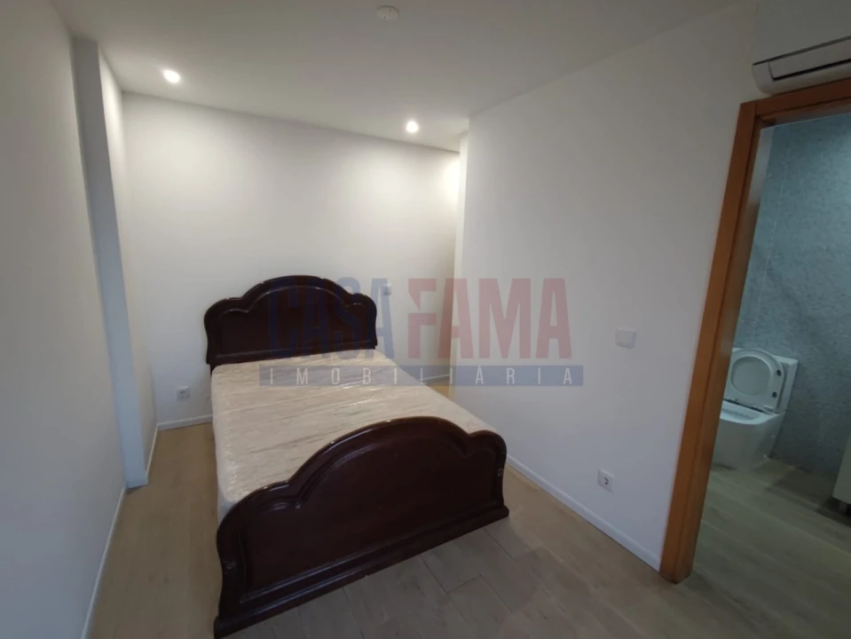 Apartamento T1 para Venda em Vila Nova de Famalicão e Calendário Foto 17