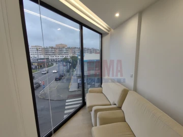 Apartamento T1 para Venda em Vila Nova de Famalicão e Calendário