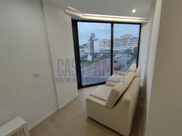 Apartamento T1 para Venda em Vila Nova de Famalicão e Calendário