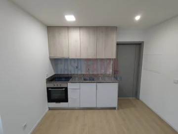 Apartamento T1 para Venda em Vila Nova de Famalicão e Calendário