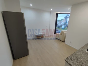 Apartamento T1 para Venda em Vila Nova de Famalicão e Calendário