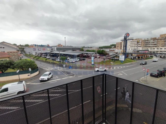 Apartamento T1 para Venda em Vila Nova de Famalicão e Calendário Foto 3