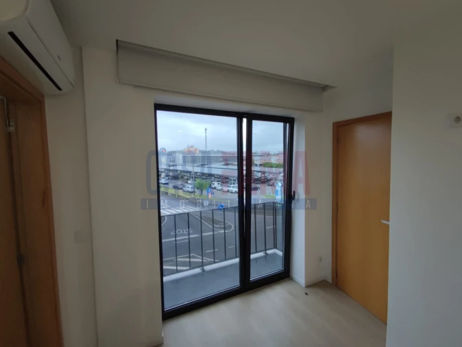 Apartamento T1 para Venda em Vila Nova de Famalicão e Calendário Foto 10
