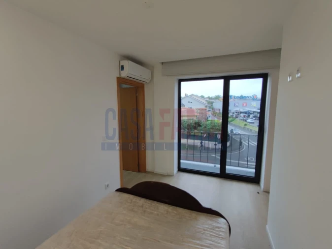 Apartamento T1 para Venda em Vila Nova de Famalicão e Calendário Foto 16