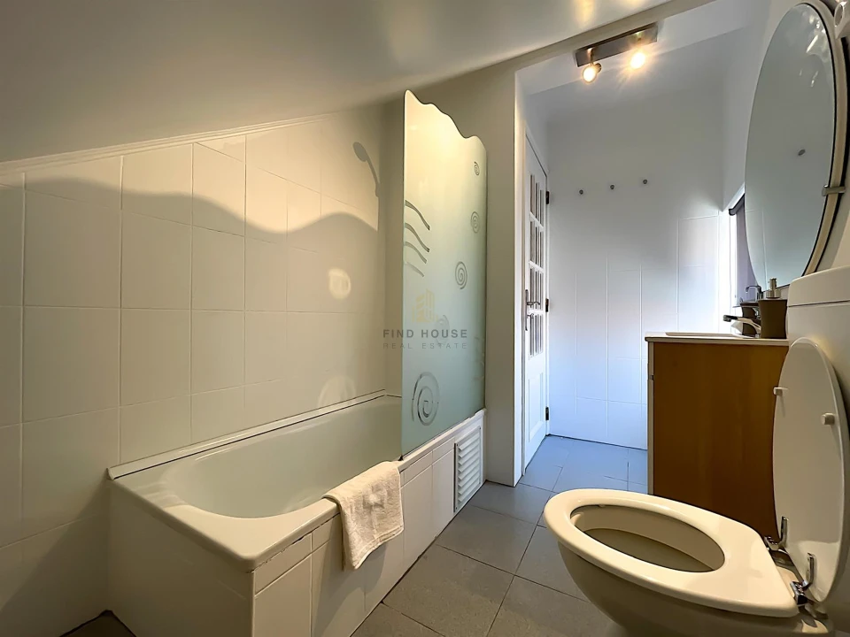Apartamento T3 para Venda em Ajuda Foto 33