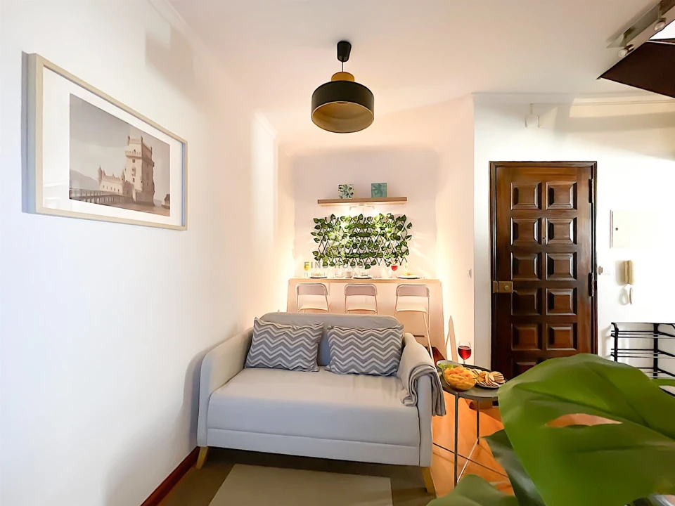 Apartamento T3 para Venda em Ajuda Foto 8