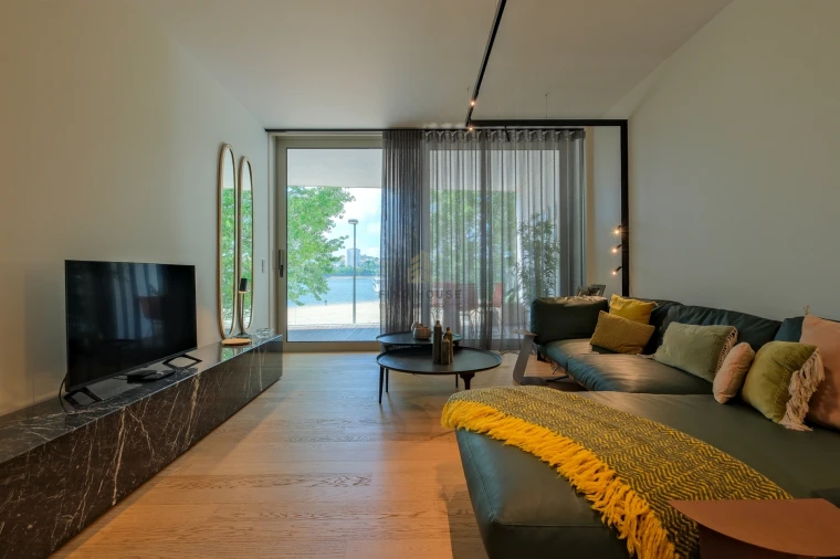 Apartamento T1 para Arrendamento em Canidelo Foto 12