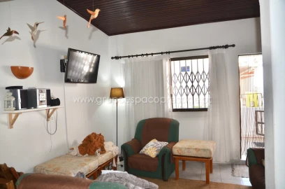 Moradia T4 para Venda em Olhão