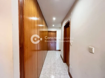 Apartamento T2 para Venda em Arcozelo