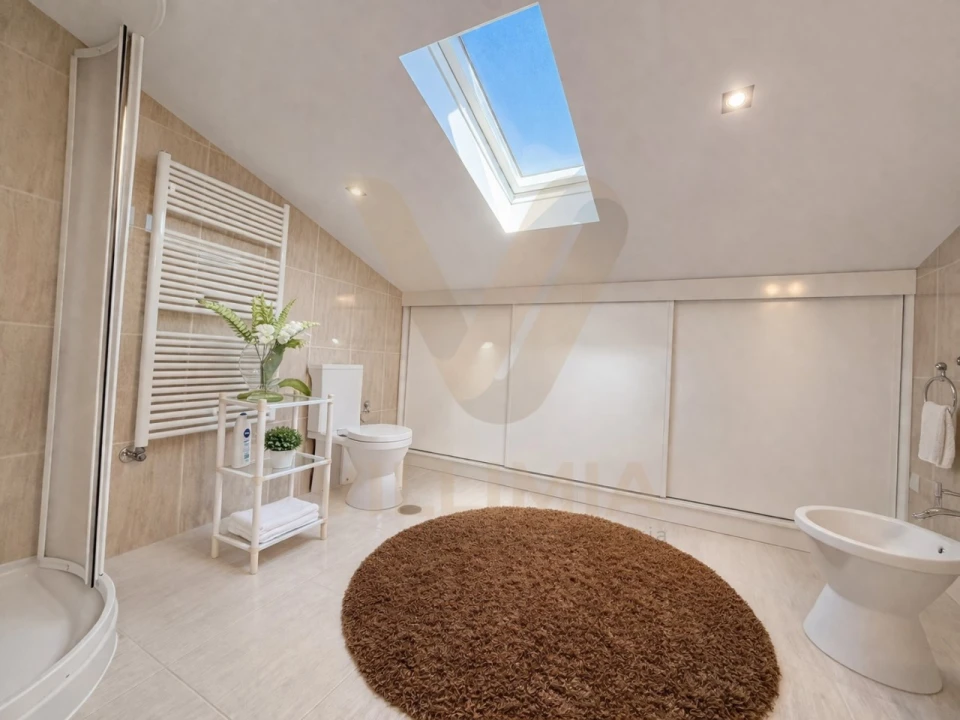 Moradia T4 para Venda em Anais Foto 47