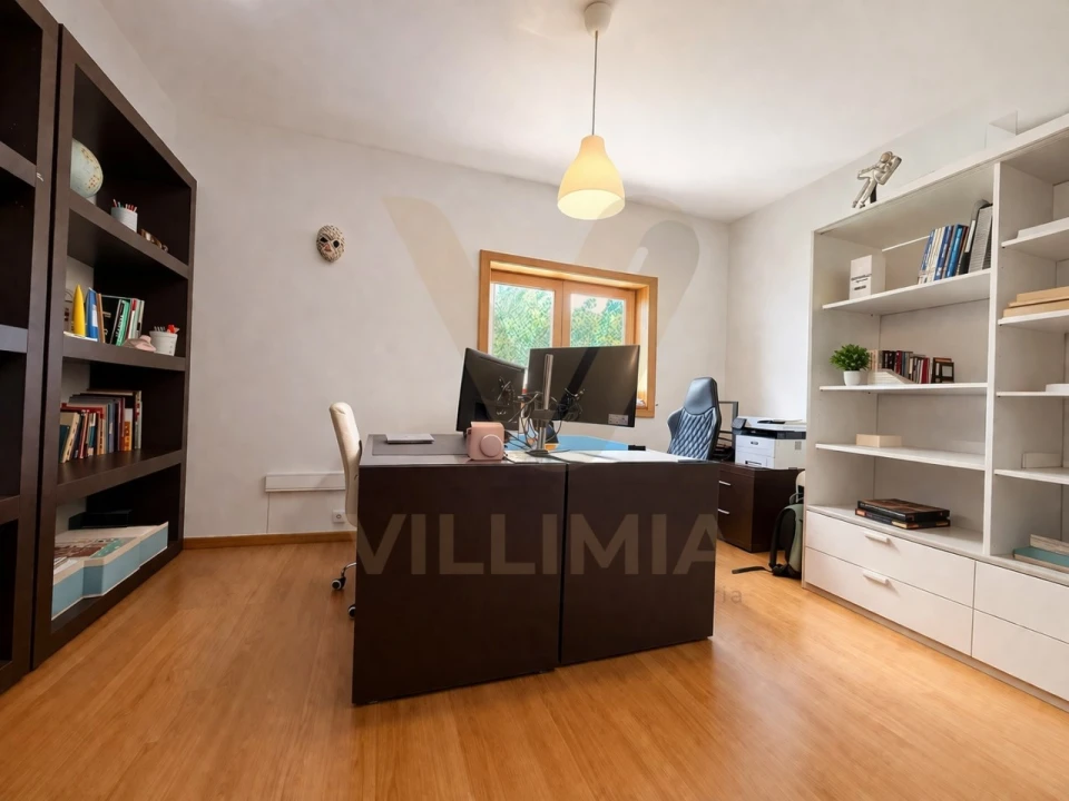 Moradia T4 para Venda em Anais Foto 23