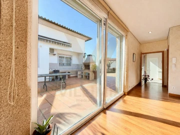 Moradia T4 para Venda em Anais