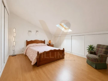 Moradia T4 para Venda em Anais