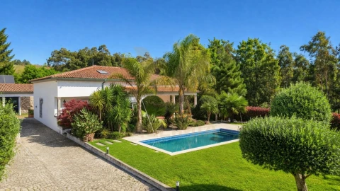 Moradia T4 para Venda em Anais