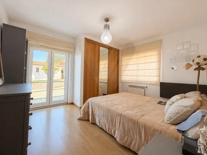 Moradia T4 para Venda em Anais Foto 40