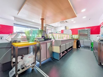 Loja para Arrendamento em Portimão