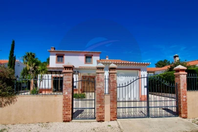 Moradia T3 para Venda em Aljezur