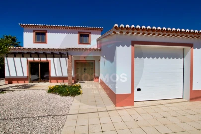 Moradia T3 para Venda em Aljezur