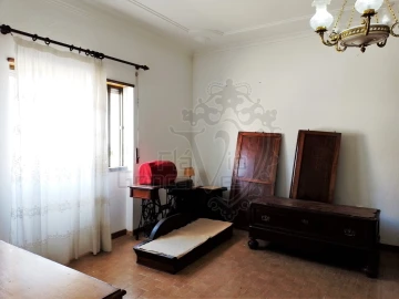 Moradia T7 para Venda em Estremoz (Santa Maria e Santo André)