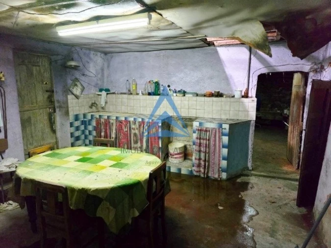 Moradia T2 para Venda em Avelar Foto 17