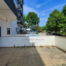 Loja para Arrendamento em Pombal