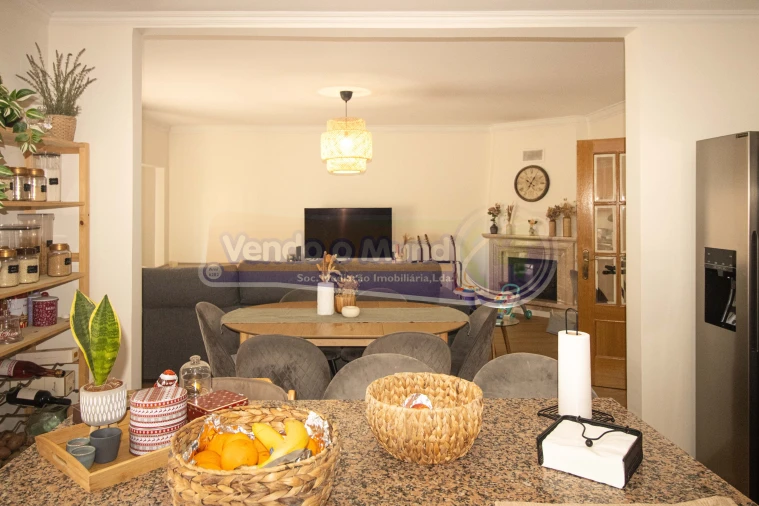 Apartamento T3 para Venda em Samora Correia Foto 2