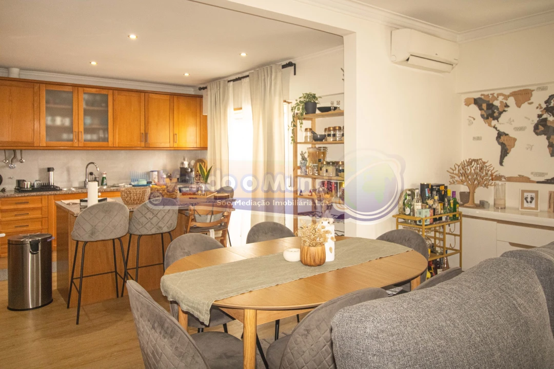 Apartamento T3 para Venda em Samora Correia Foto 1