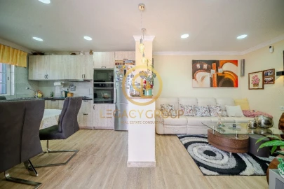 Moradia T2 para Venda em Vaqueiros