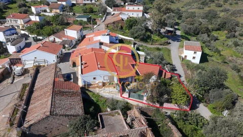 Moradia T2 para Venda em Vaqueiros