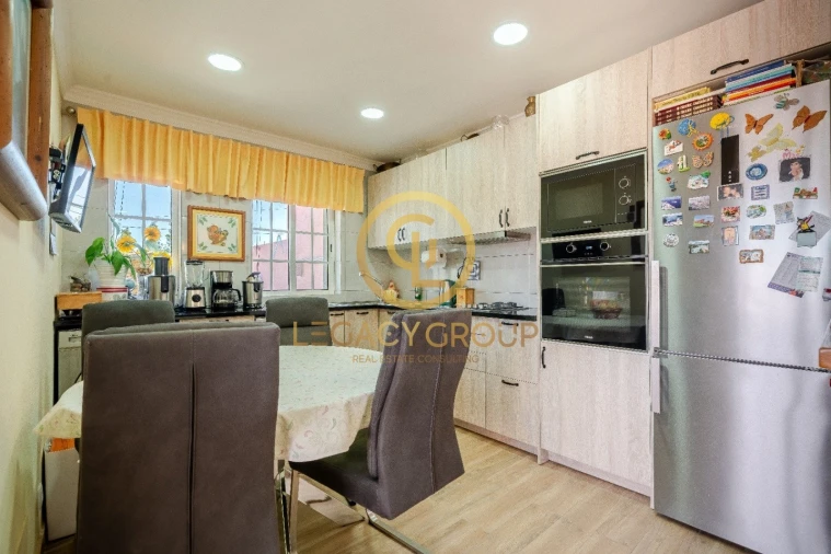 Moradia T2 para Venda em Vaqueiros Foto 3