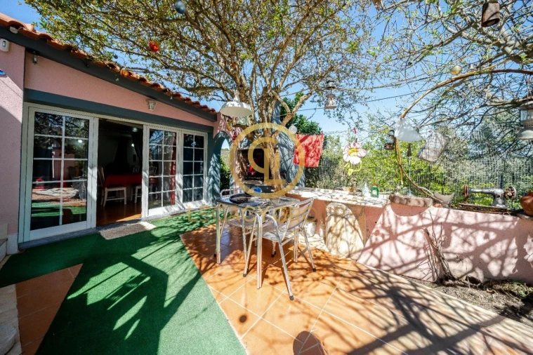 Moradia T2 para Venda em Vaqueiros Foto 18