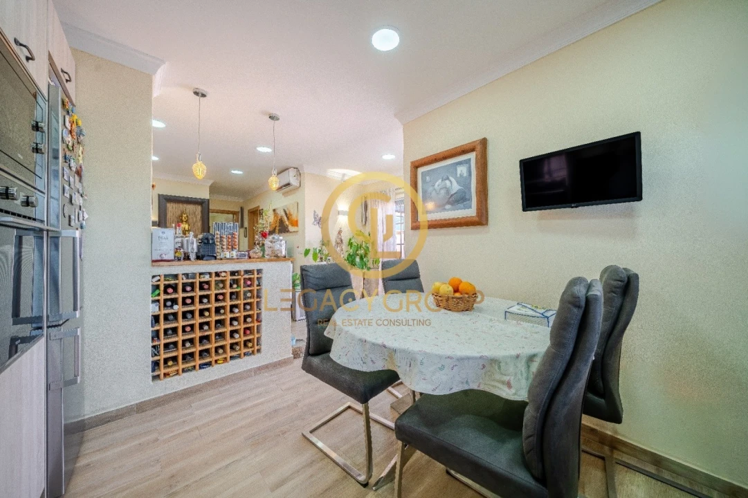 Moradia T2 para Venda em Vaqueiros Foto 4