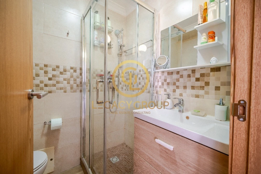 Moradia T2 para Venda em Vaqueiros Foto 16