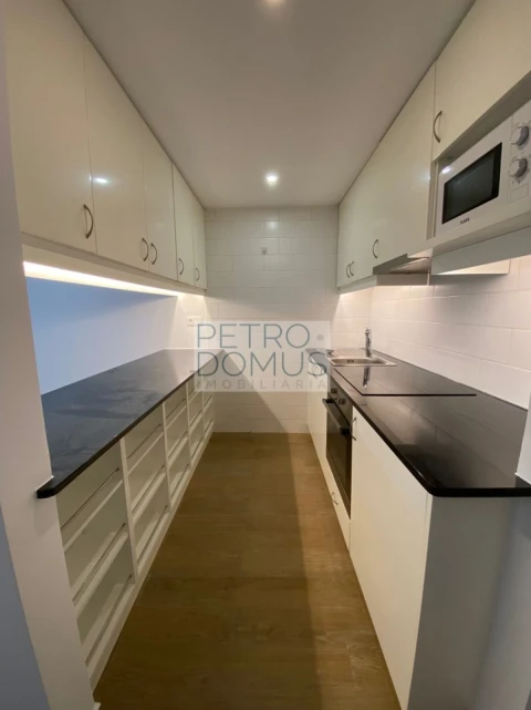 Escritório para Venda em São Vicente