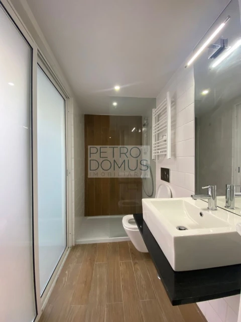 Escritório para Venda em São Vicente