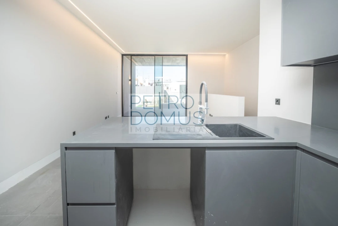 Apartamento T2 para Venda em Alcochete Foto 12