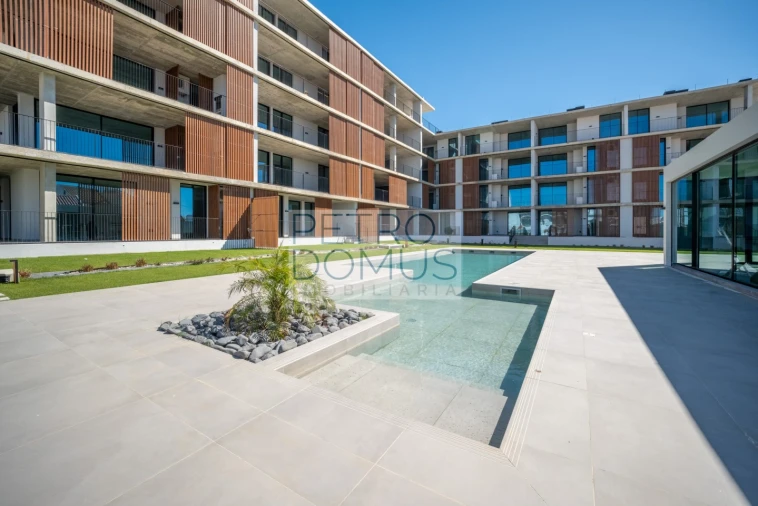 Apartamento T2 para Venda em Alcochete Foto 2