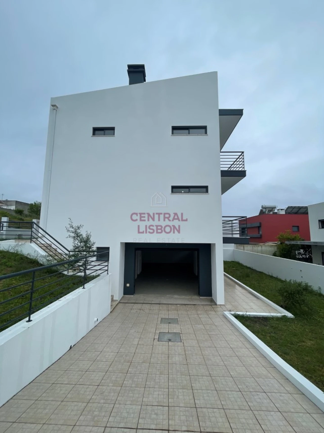 Moradia T5 para Venda em Laranjeiro e Feijó Foto 31