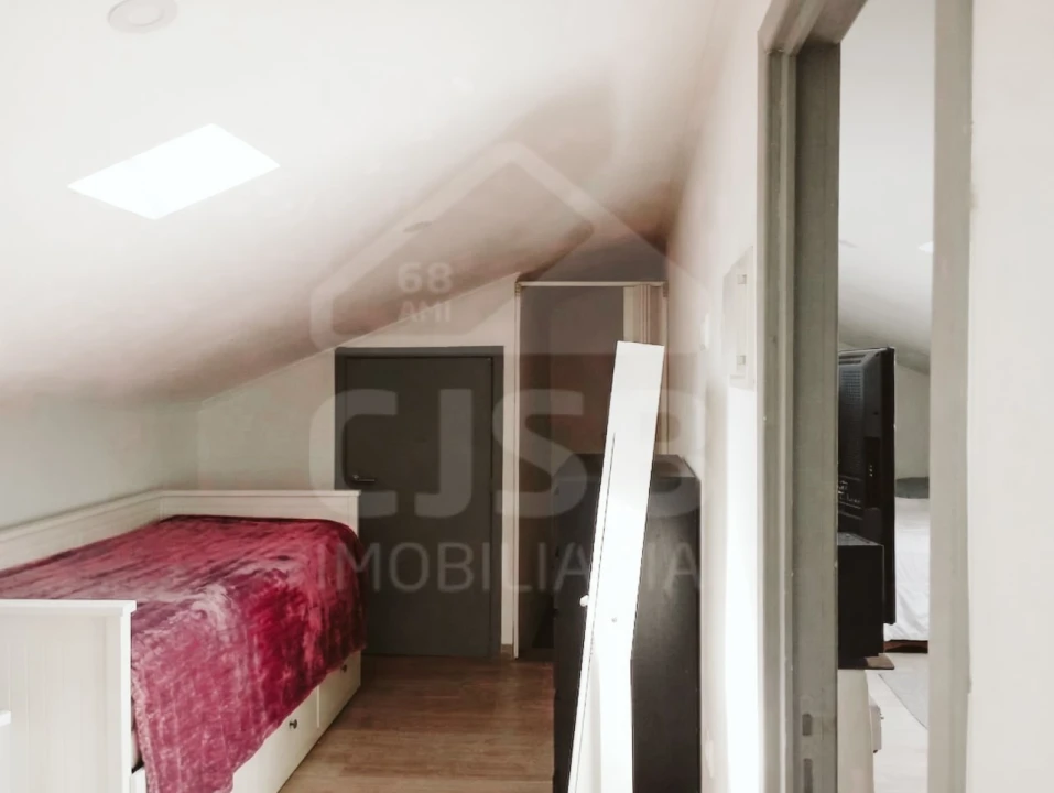 Moradia T5 para Venda em Samora Correia Foto 8