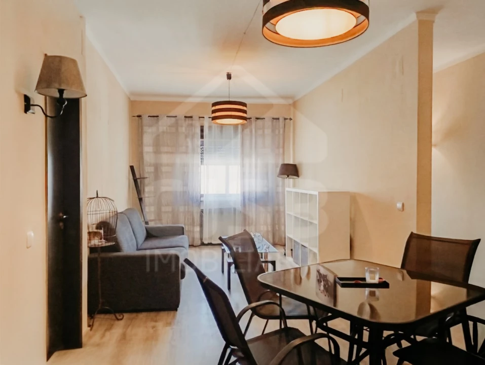 Moradia T5 para Venda em Samora Correia Foto 1