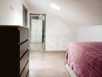 Moradia T5 para Venda em Samora Correia