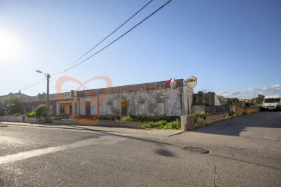 Moradia T6 para Venda em Algoz e Tunes