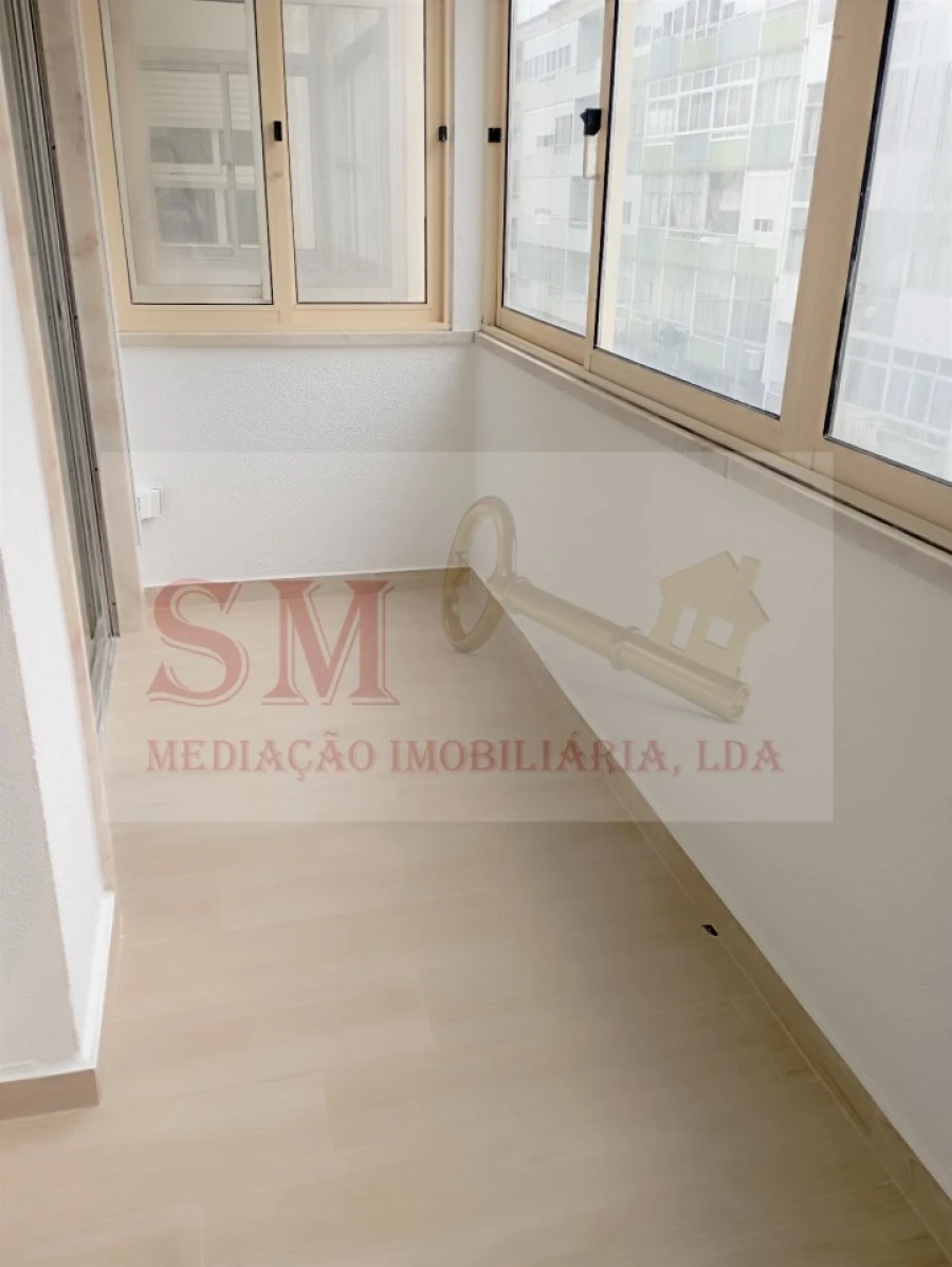 Apartamento T1 para Arrendamento em Almada, Cova da Piedade, Pragal e Cacilhas Foto 9