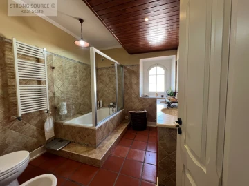 Quinta T5 para Venda em Carvalhal