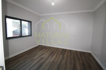 Moradia T5 para Venda em São Brás de Alportel