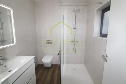 Moradia T5 para Venda em São Brás de Alportel