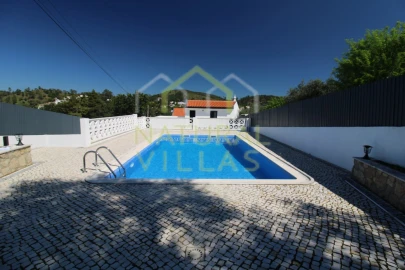 Moradia T5 para Venda em São Brás de Alportel