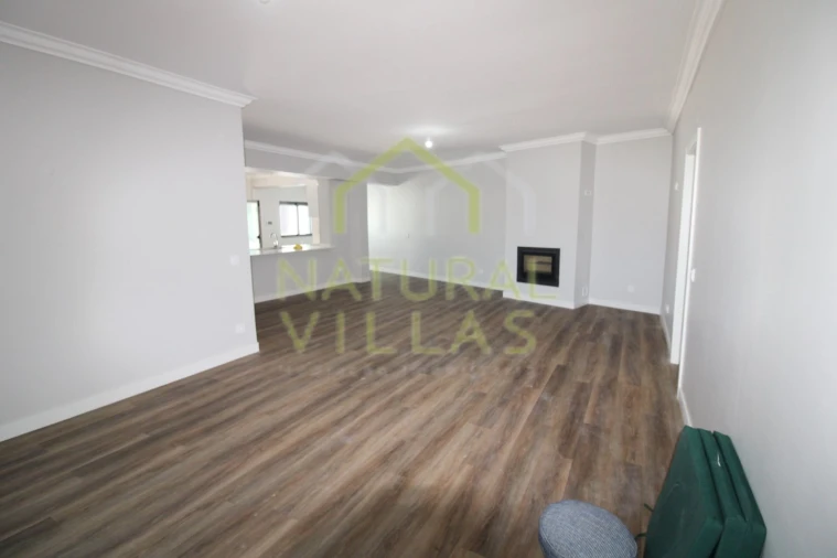 Moradia T5 para Venda em São Brás de Alportel Foto 3