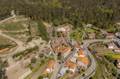 Moradia T5 para Venda em Palmeira de Faro e Curvos